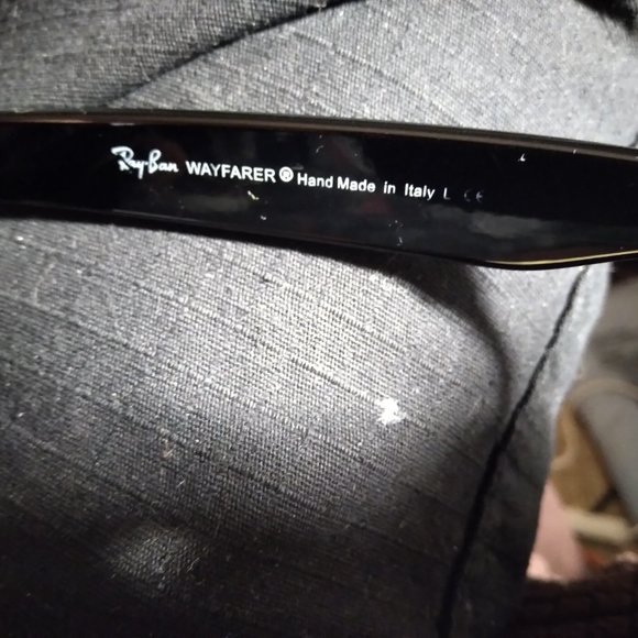 Ray-Ban RB2140 Original Wayfarer Classic Sunglasses with Black Frames - Picture 6 of 10